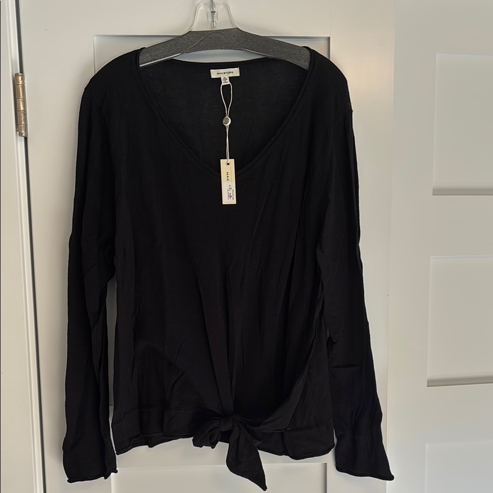 Max Studio Black Long Sleeve Tie Front Blouse